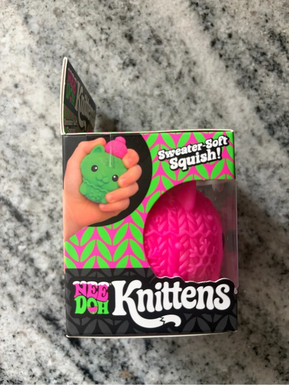 NEW NeeDoh Smitten Knittens Sweater-Soft Squish Pink Sealed Christmas kitten
